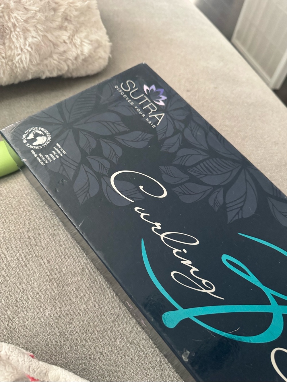 Sutra Curling Iron Box - Navy with Teal Accents